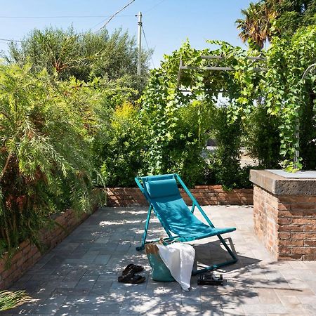 Suasor Villa Acireale Exteriör bild