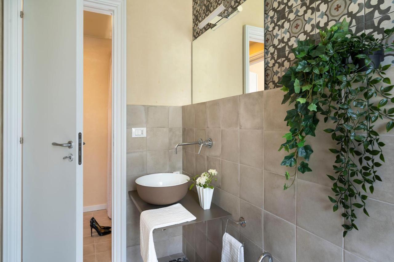 Suasor Villa Acireale Exteriör bild